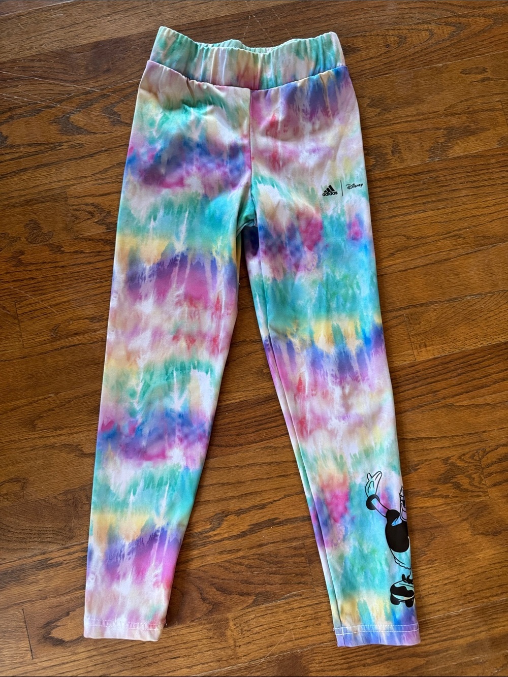 adidas Disney Daisy Duck Tie-Dye Stretch Multicolor Leggings size XS (7-8Y)